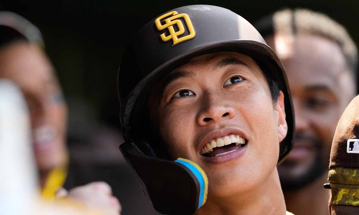 송성문, MLB 첫 홈런 폭발…샌디에이고는 컵스에 3-23 대패