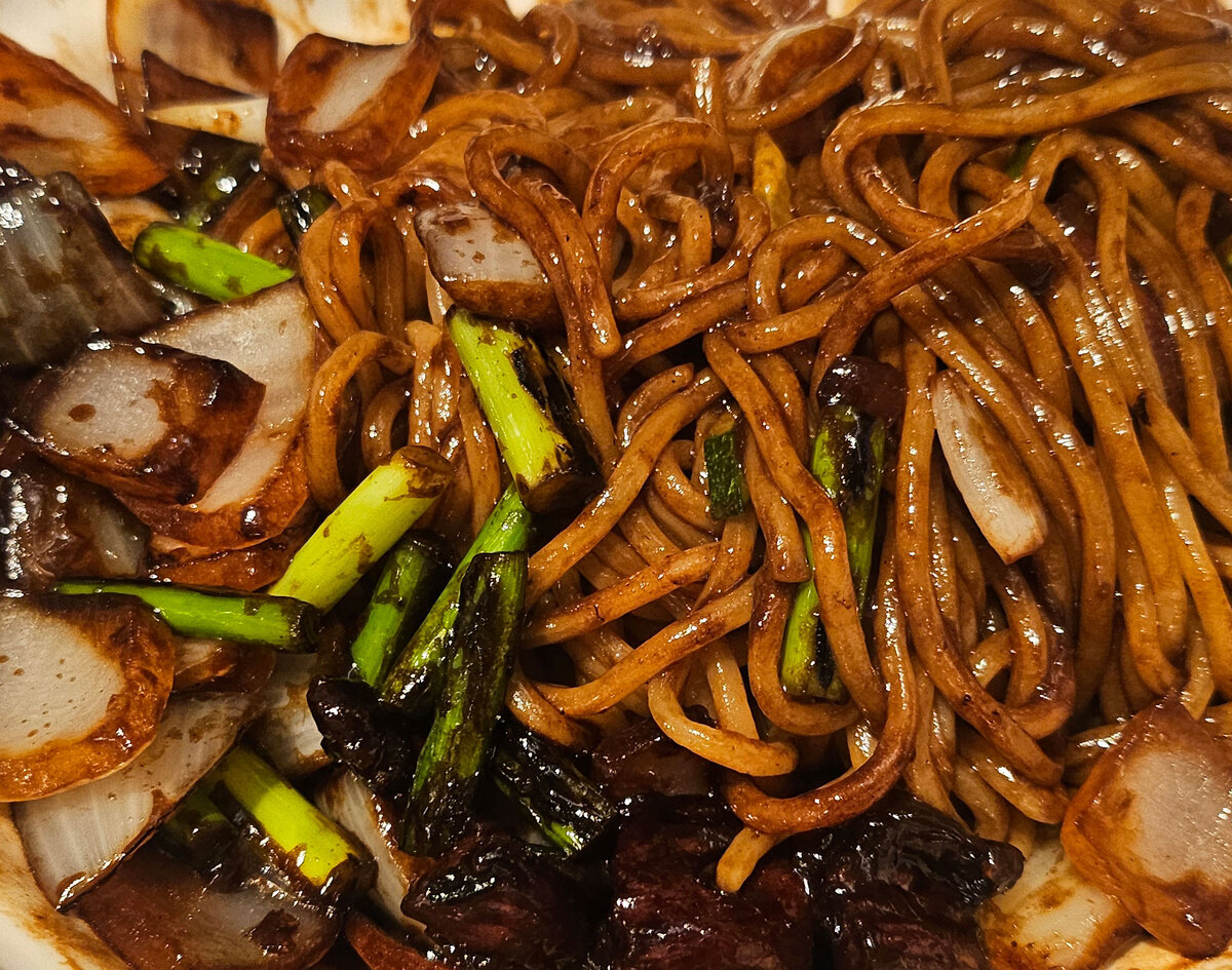 “‘오독오독’ 식감 좋다”…파스타, 짜장면에 ‘마늘종’ 넣었더니 [FOOD+]