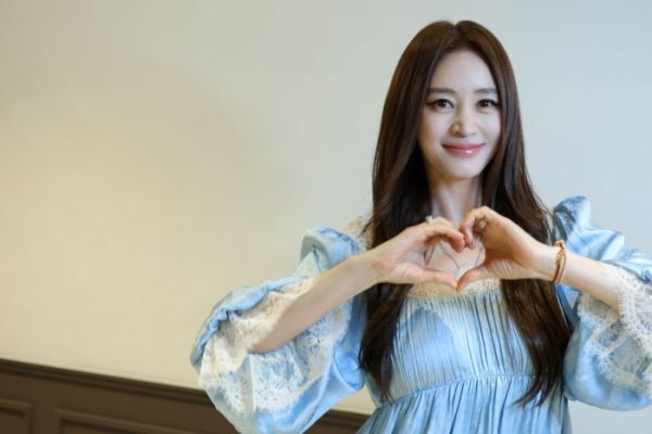 “돈 받은 만큼 자기 몫 해야”…김혜수가 말하는 배우의 프로의식