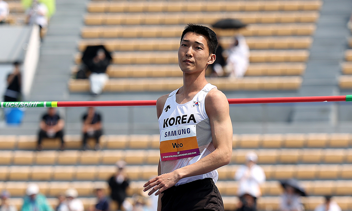 부상의 늪 빠진 우상혁, AG 금메달 ‘비상’