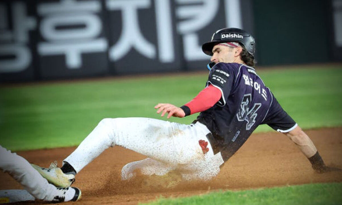 프로야구 KT·삼성 승차 없는 1, 2위 경쟁 계속… KIA 양현종은 197승째