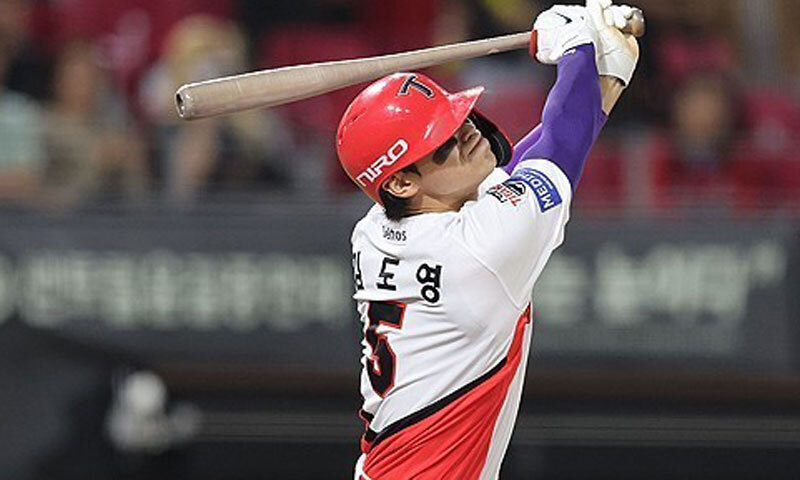 김도영, 시즌 44호 투런포…홈런왕 굳히기